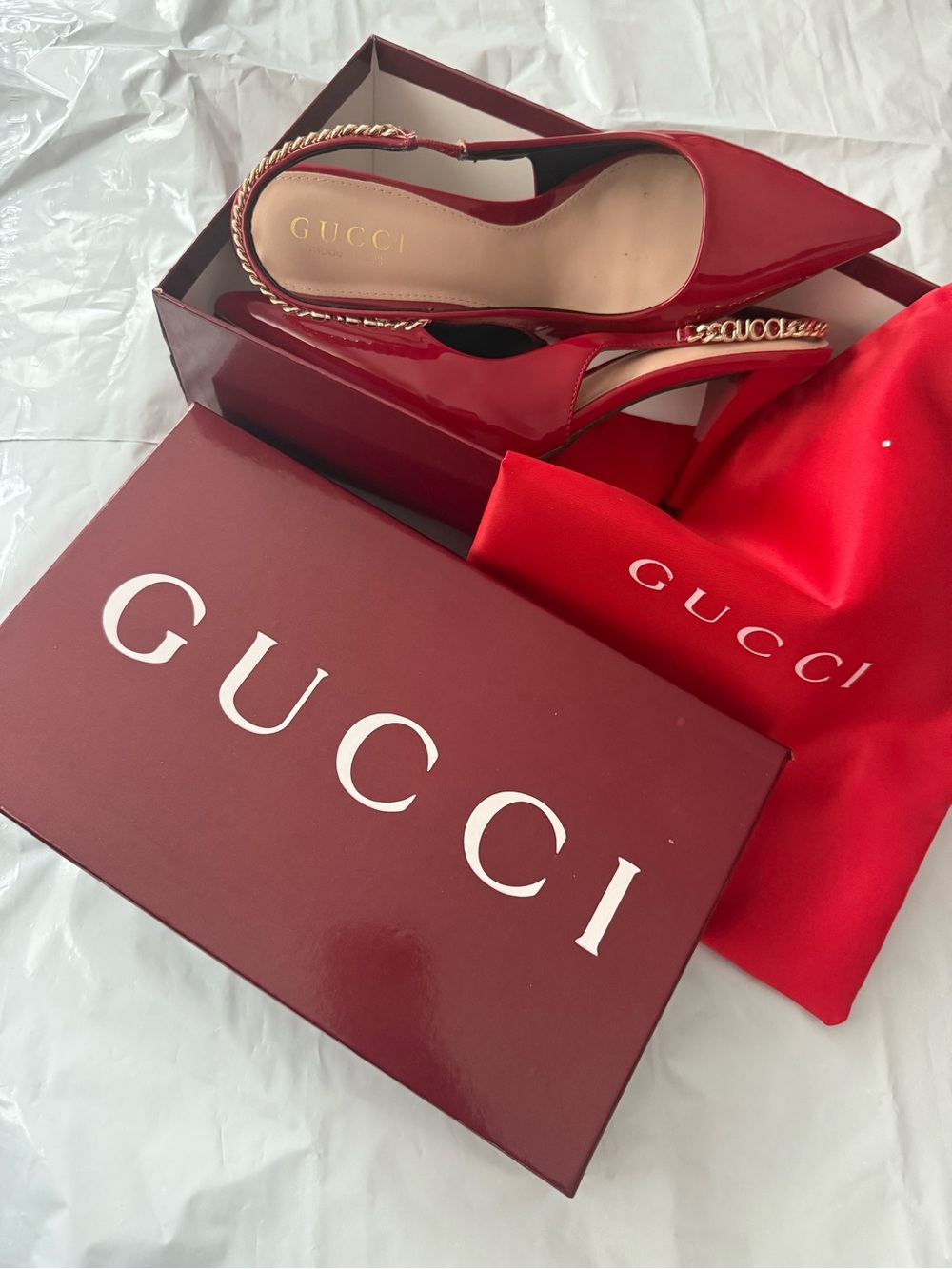 Copy Gucci Red Patent Leather Pointed Slingback Heels with Gold Chain